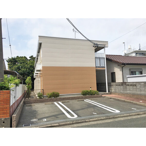 レオパレスエクレール
