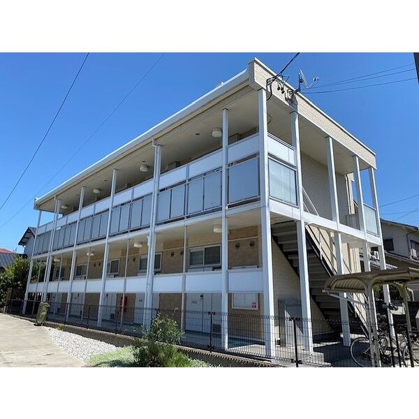 レオパレスフローリッシュ 建物画像