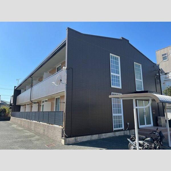 レオパレス牛川 建物画像