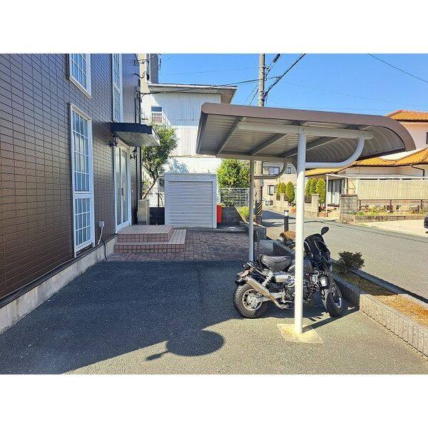 レオパレス牛川 室内写真3
