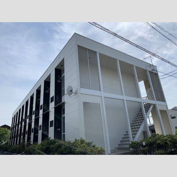 レオパレスJMアナハイム 建物画像