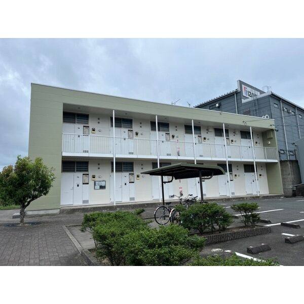 レオパレスハイジ 建物画像
