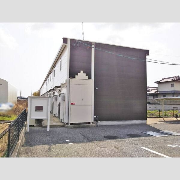 レオパレス星越 建物画像