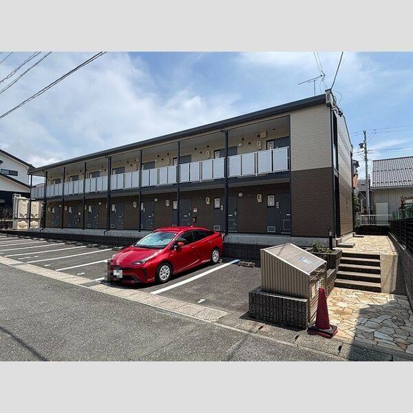 レオパレスボヌール 建物画像