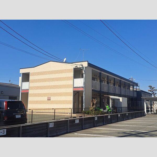 レオパレスプレミール 建物画像