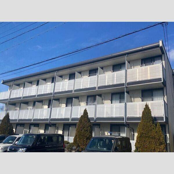 レオパレスエスポ牛川通Ⅲ 建物画像