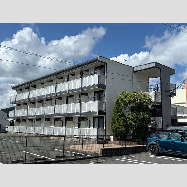 レオパレスレトワール桜 建物画像