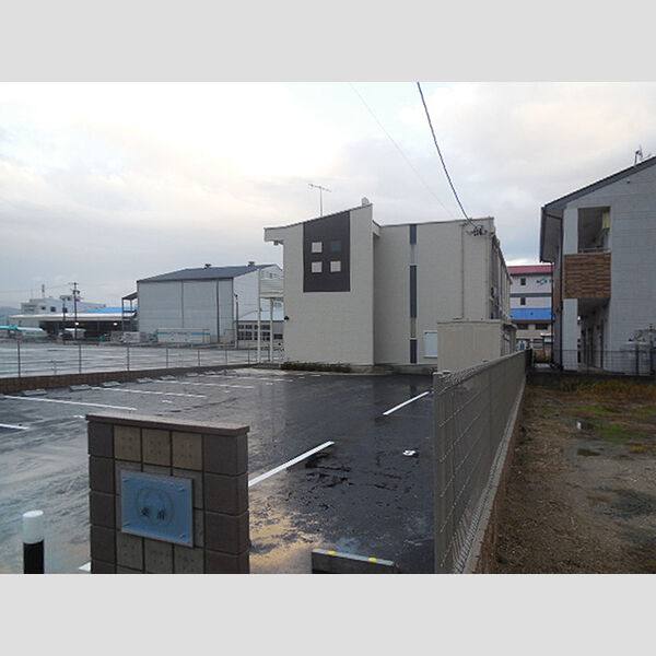 レオネクスト東浜 建物画像