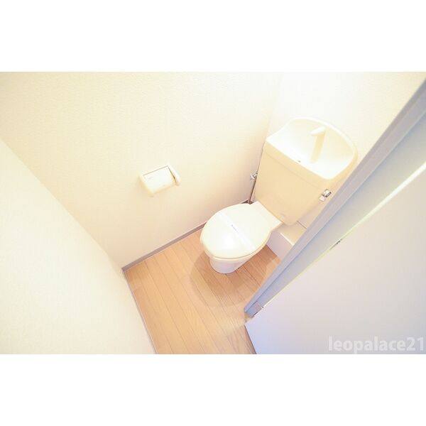 レオパレスキャロル 室内写真5