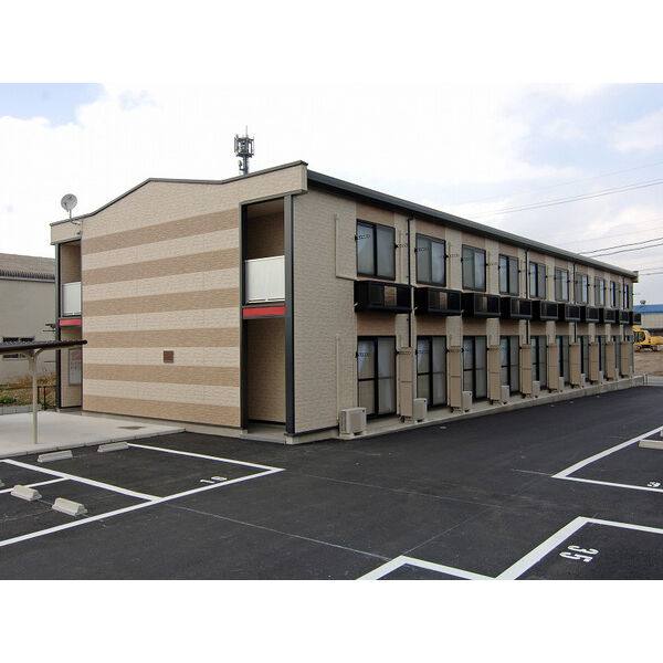 レオパレスリッキーブルー 建物画像