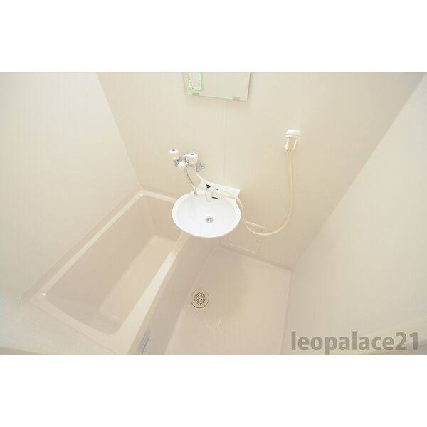 レオパレスエレガンス サトウⅠ 室内写真3