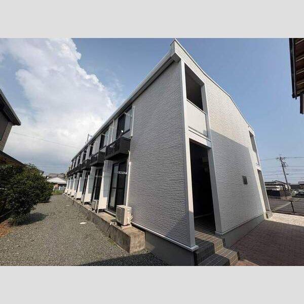 レオパレスタートル 建物画像