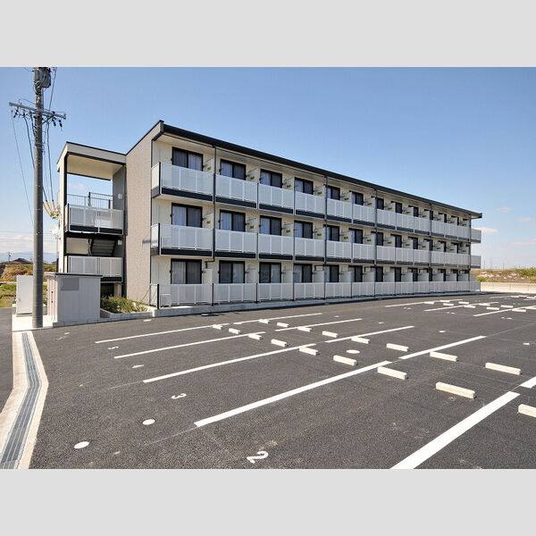 レオパレスゆうなぎ 建物画像