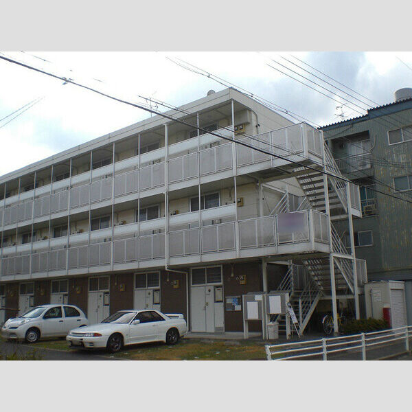 レオパレスフェリーチェ 建物画像