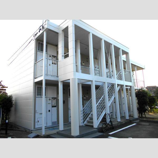 レオパレスウエストステージ 建物画像