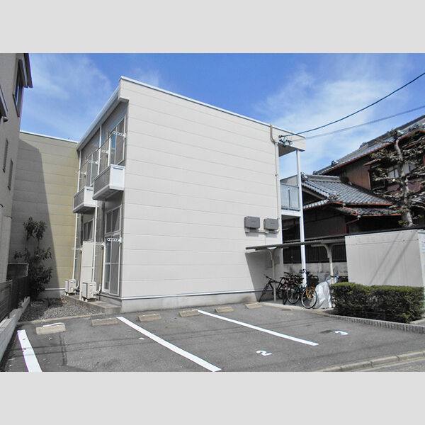 レオパレスハピネスアイランド