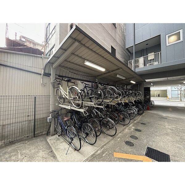 レオパレスFlat新栄 室内写真5