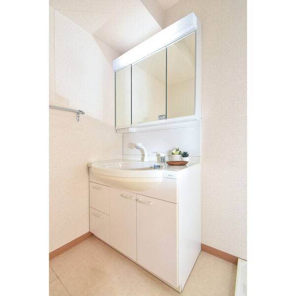 Gramercy Shirakawa Koen 室内写真8