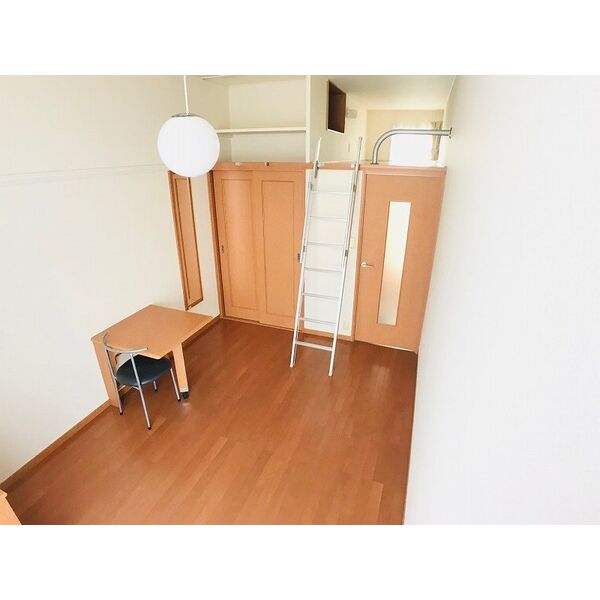 レオパレスシャルマンELLE 室内写真9