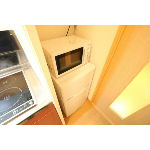 レオパレスソネットアルブル 室内写真9