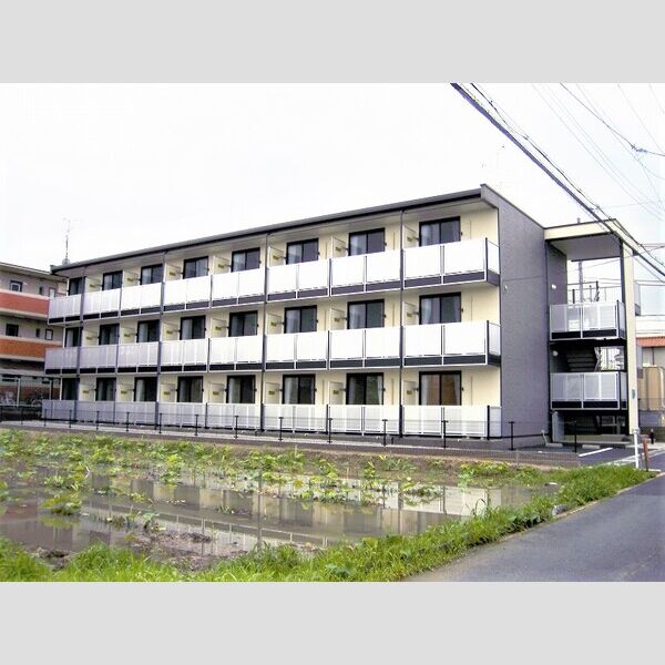 レオパレスビューテラス草内 建物画像