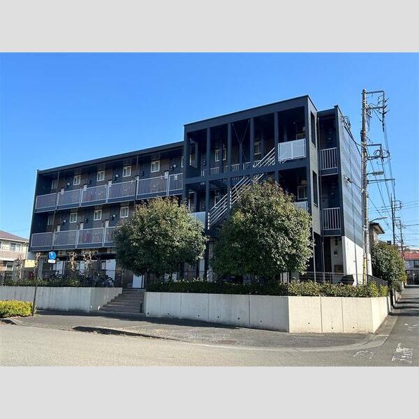 レオパレスクリナーレみなみ野 建物画像