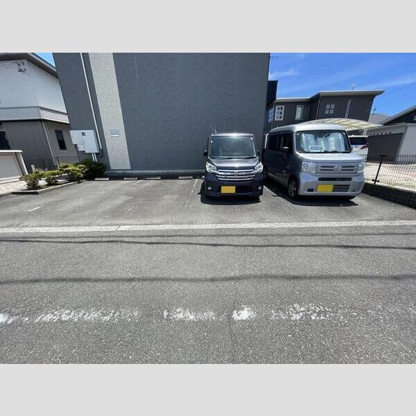 レオパレスフォーチューンリバー 室内写真3
