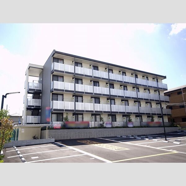 レオパレスビューヒルズテン 建物画像