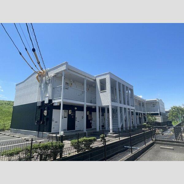 レオパレスエクシード塩浜 建物画像