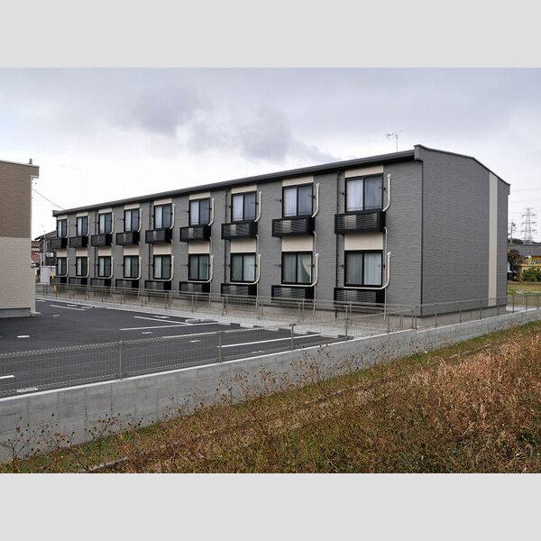 レオパレス新起 建物画像