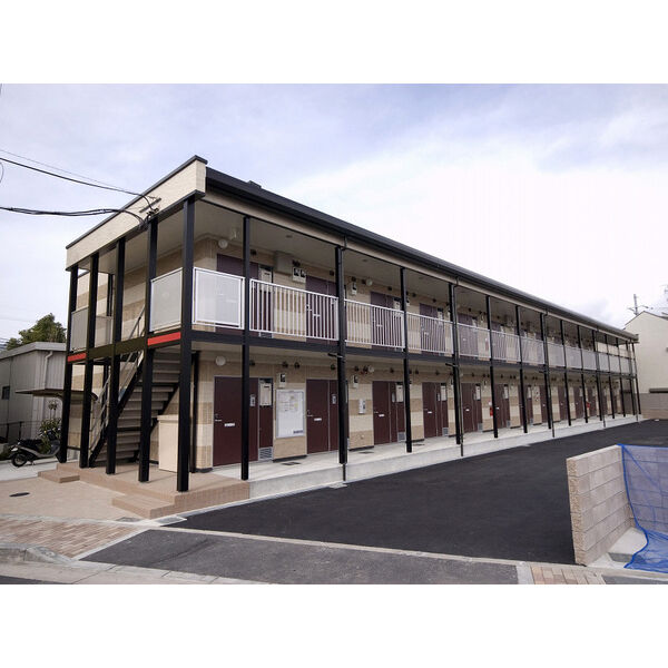 レオパレスカロン 建物画像