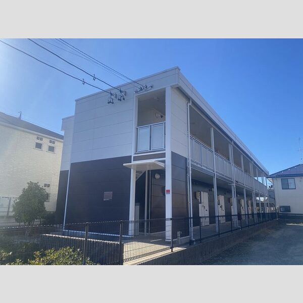 レオパレスエスト 建物画像