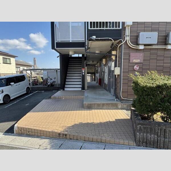 レオパレスさくら坂 室内写真5