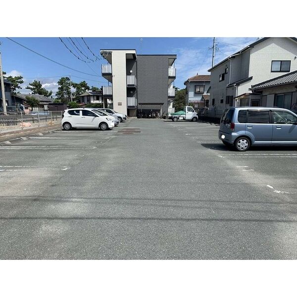 レオパレスチェリービレッジ 室内写真8