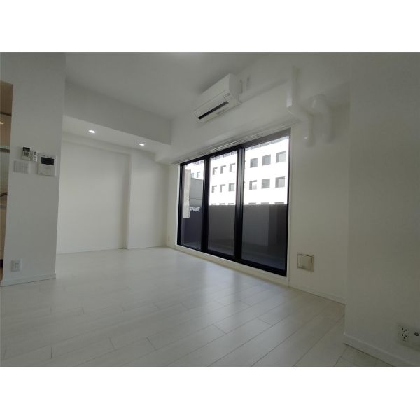 S-RESIDENCE神戸磯上通 室内写真1