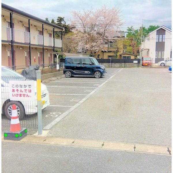 レオパレスサンヒルズ 室内写真3