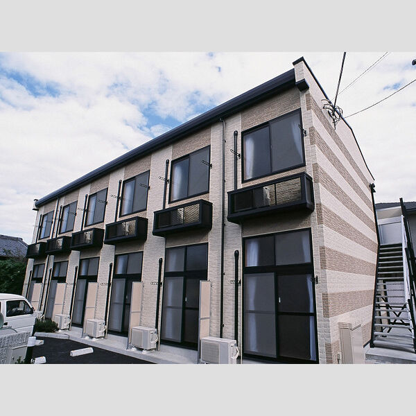 レオパレス隼 建物画像