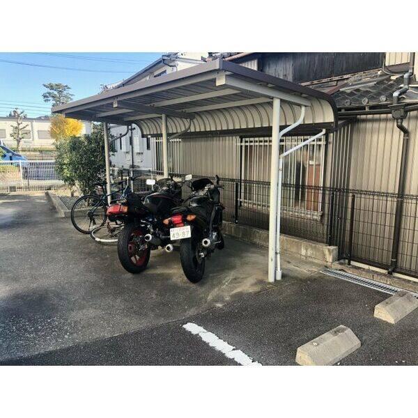 レオパレスカーサフィオーレ 室内写真7