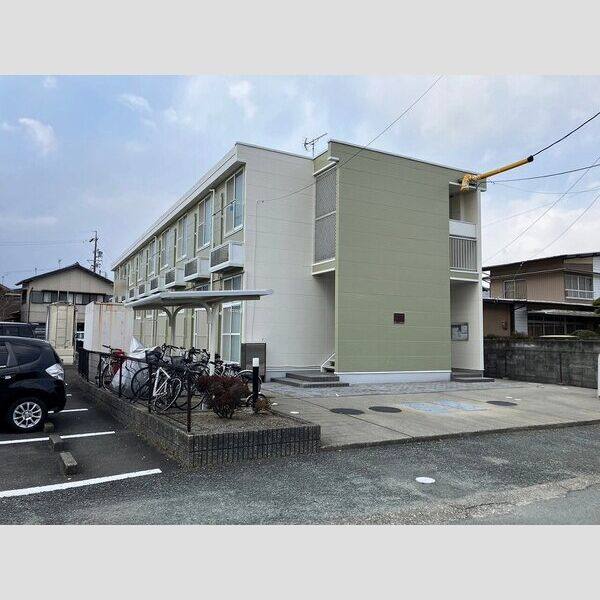 レオパレス明日香 建物画像