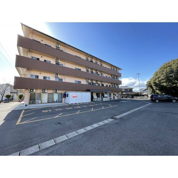 中切町マンション 建物画像