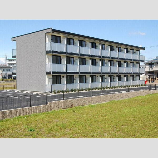 レオパレス苺 建物画像
