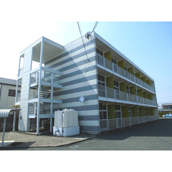 レオパレスネッスル小松