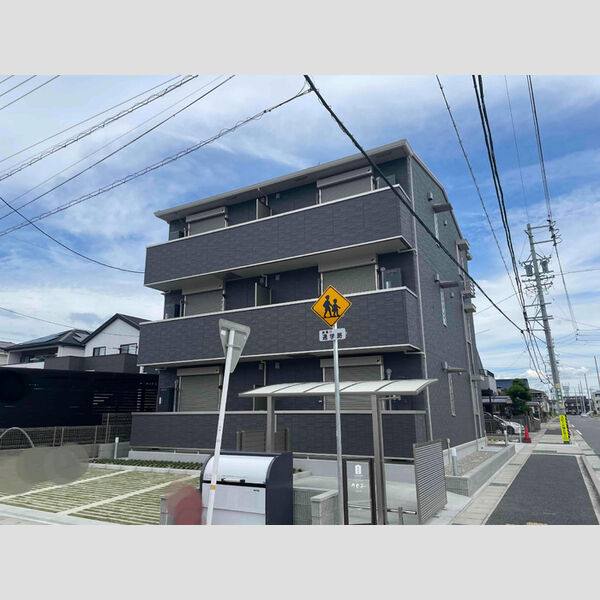 クロエ 建物画像