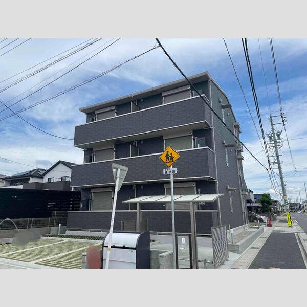 クロエ 建物画像