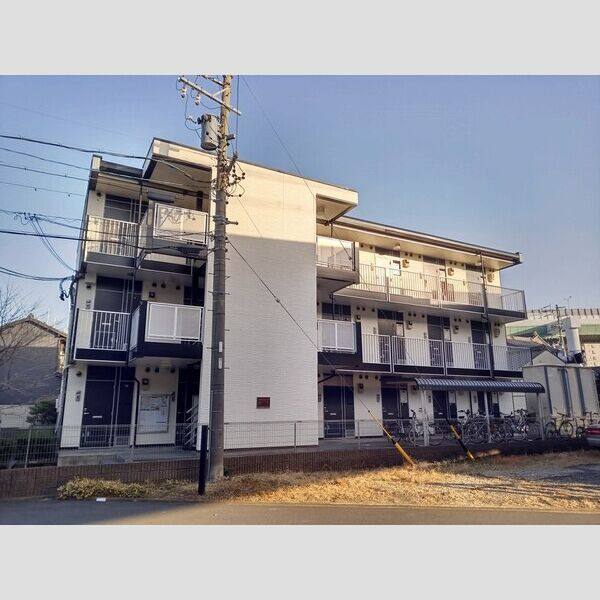 レオパレスメトロ六番町 建物画像