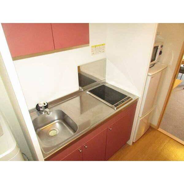 レオパレスマローネ 室内写真3