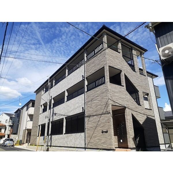 レオーネ