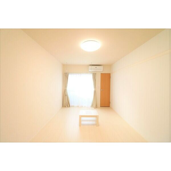 クレイノNexus 室内写真4