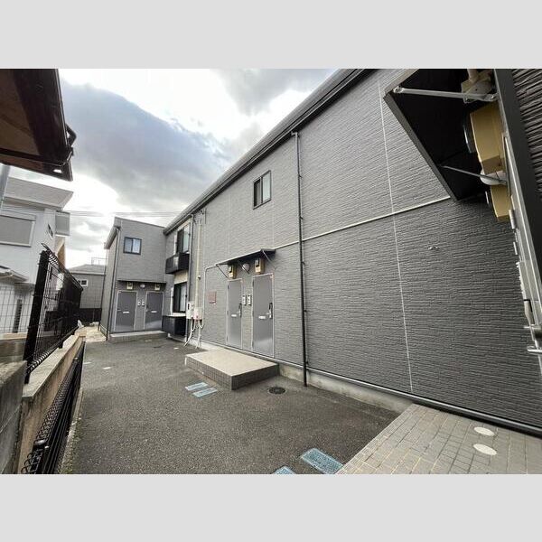 レオパレス日野 建物画像