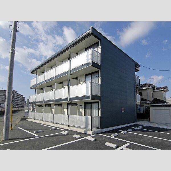 レオパレスJUSTICE 建物画像